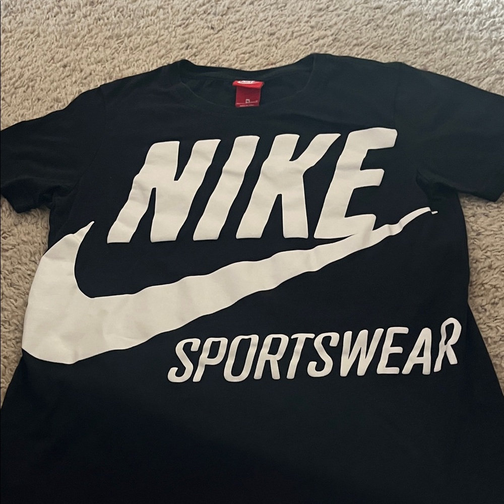 Nike Black Tee with White Logo - Picture 3 of 3